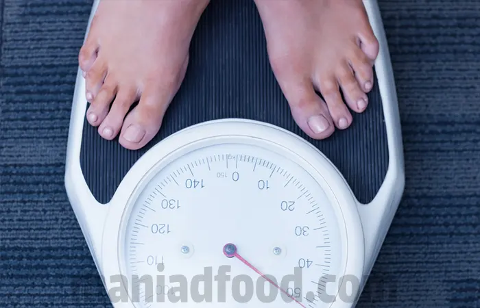 آیا خوردن غذاهای پرچرب شما را چاق می کند؟