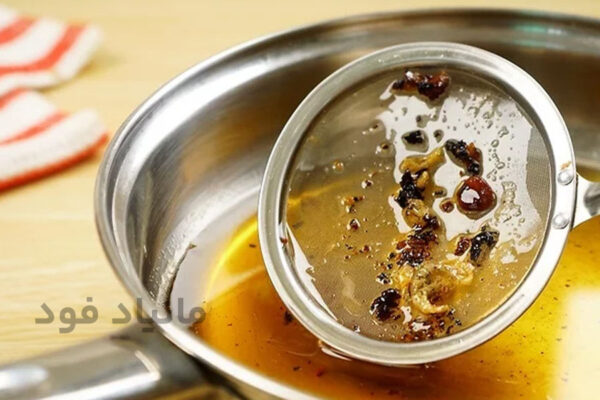 نشانه های روغن فاسد شده
