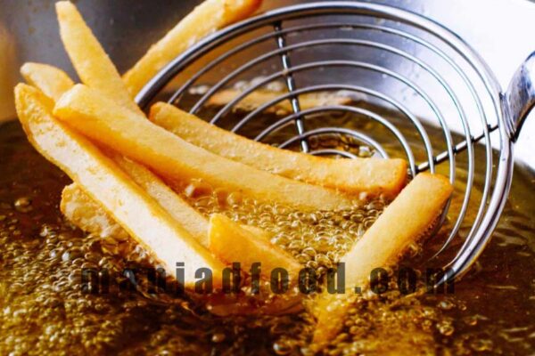 مصرف روزانه زیتون و تأثیر آن بر کاهش کلسترول بد (LDL)